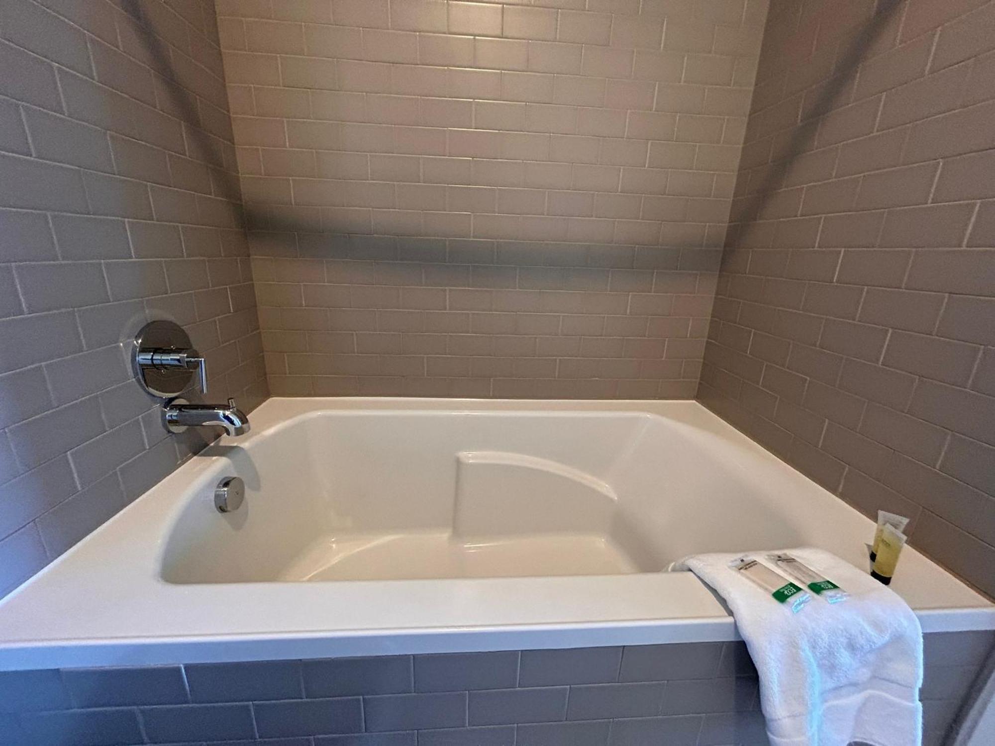 Indulge In Luxury Living 2 Bedroom Gem In The Heart Of Austin With Pool, Gym, And Breathtaking Views Luaran gambar