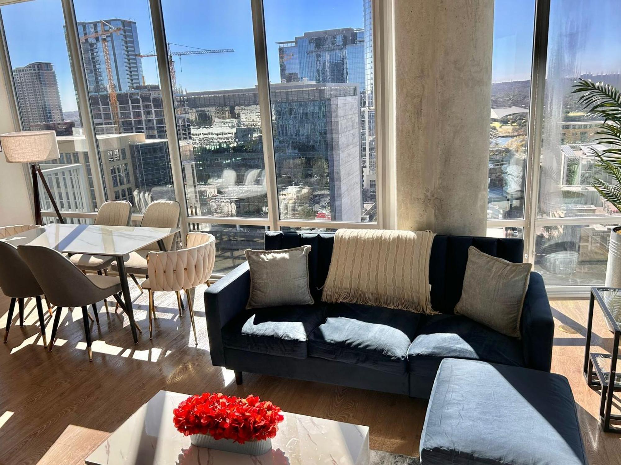 Indulge In Luxury Living 2 Bedroom Gem In The Heart Of Austin With Pool, Gym, And Breathtaking Views Luaran gambar